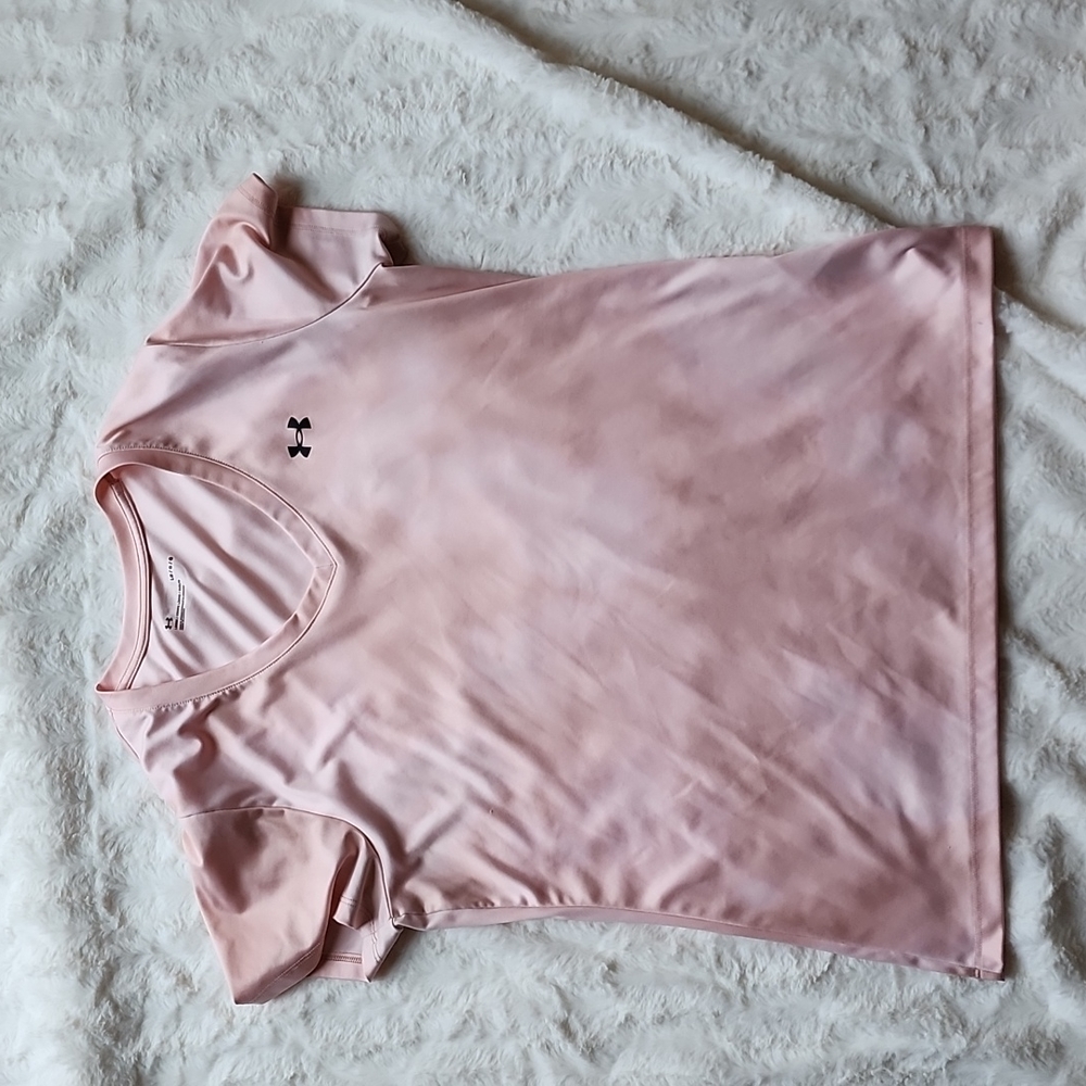 Under Armour short sleeve shirt